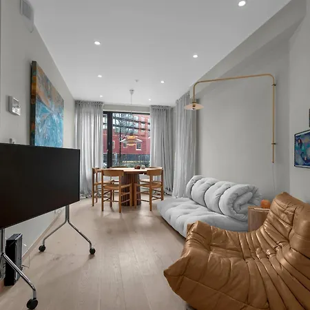 Arctic Escape - Design