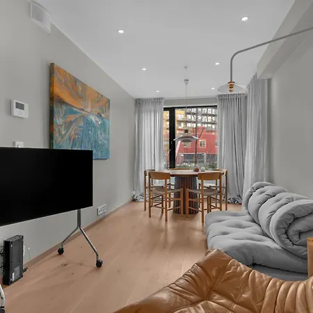 Arctic Escape - Design