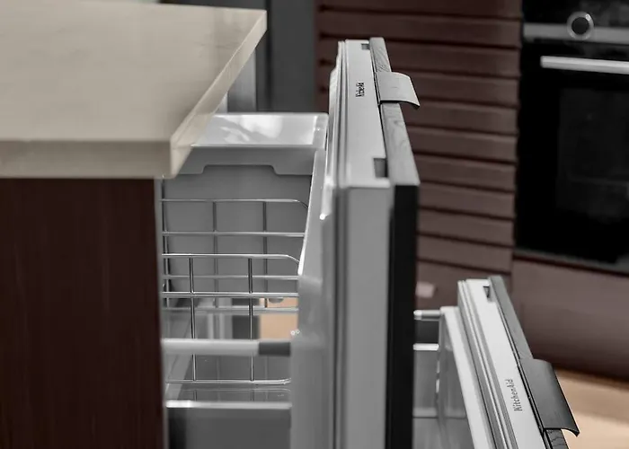 Arctic Escape - Design